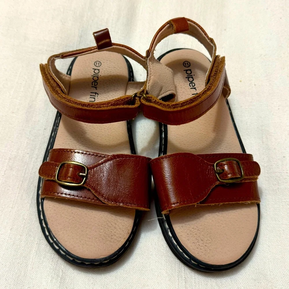 Piper Finn | Lug Soled Sandal in Cognac | 11